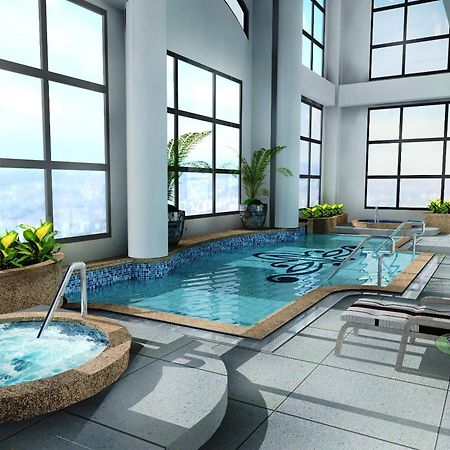 Aparthotel Bsa Twin Towers Mandaluyong Exteriér fotografie