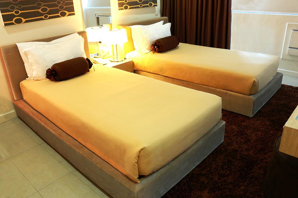 Aparthotel Bsa Twin Towers Mandaluyong Exteriér fotografie