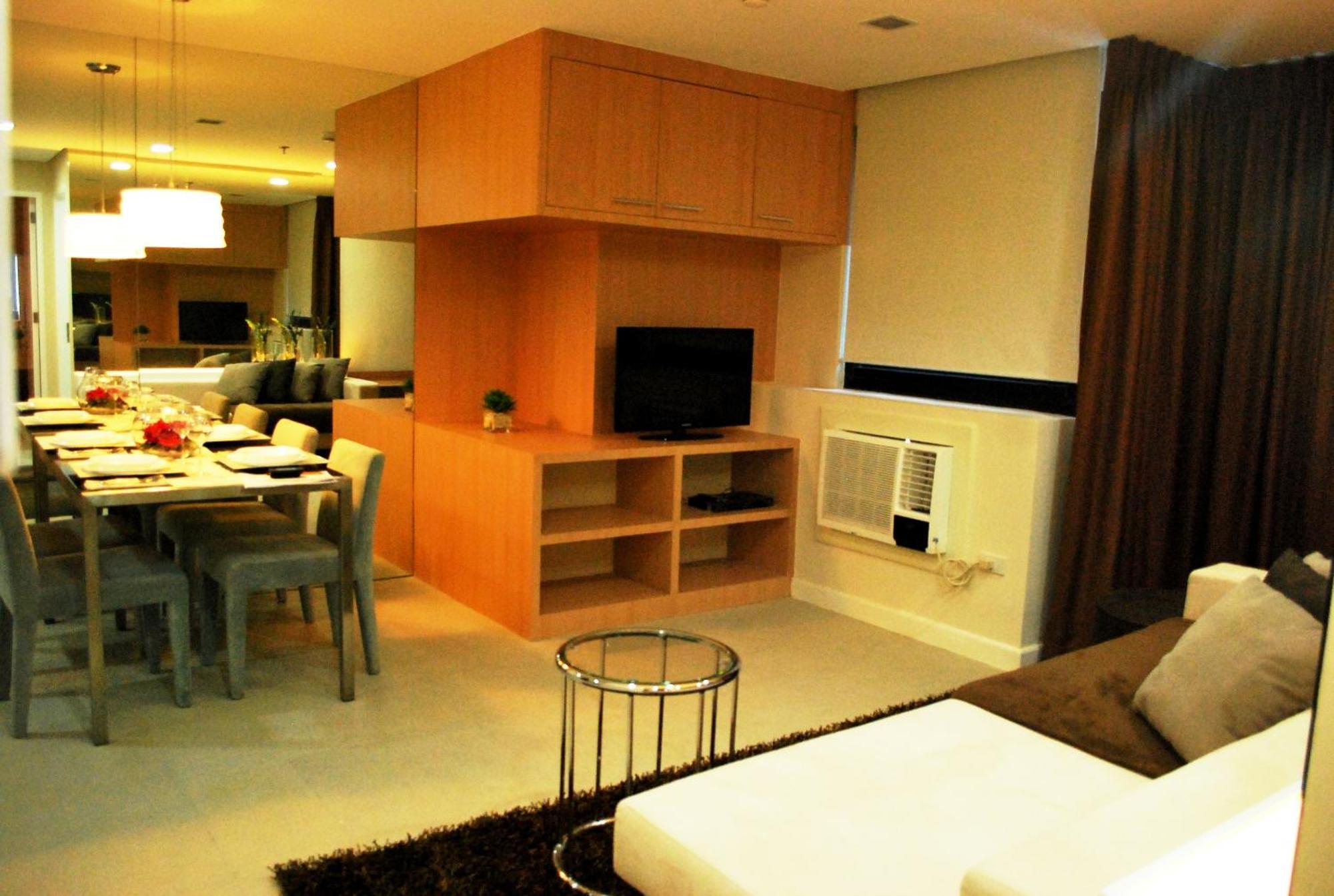 Aparthotel Bsa Twin Towers Mandaluyong Exteriér fotografie